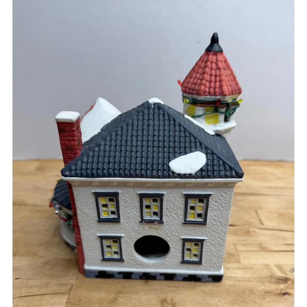 NOMA Christmas Village House 1997 White Victorian Hand Painted Ceramic Decor